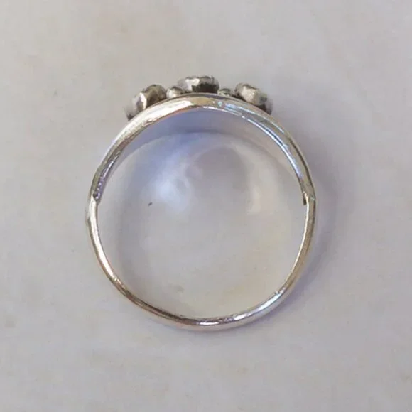 Sterling Silver Turquoise Trio Ring, Sz 5.25 — Southwest serrated bezel - Picture 5 of 13